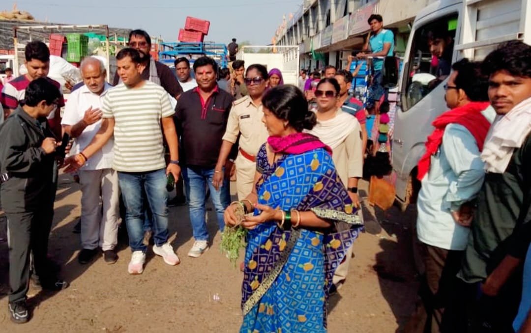 वरिष्ठ पुलिस अधीक्षक संतोष सिंह की निजात-नशा के विरूद्ध अद्भुत पहल 1 IMG 20240411 WA0006