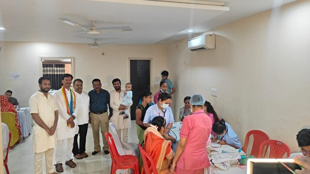 जन्म कल्याणक पर गुढ़ियारी मे भव्य निःशुल्क स्वास्थ्य चिकित्सा शिविर एवं जांच शिविर आयोजित, आज जैन दादाबाड़ी में सामूहिक सामायिक आराधना का आयोजन 2 IMG 20240412 WA0003