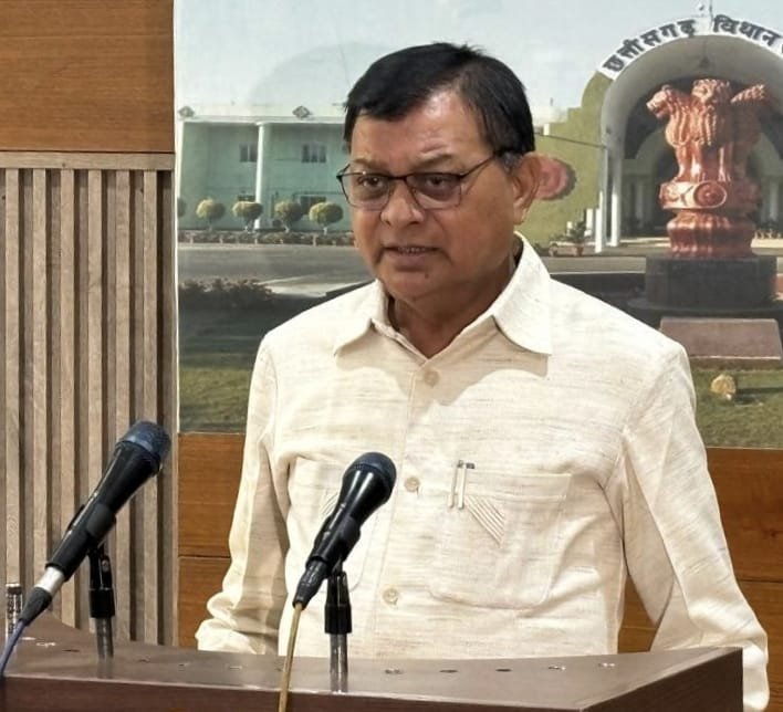 उद्योगों की विशेष सुरक्षा जांच करने उद्योग और श्रम मंत्री लखन लाल देवांगन ने दिए निर्देश 1 IMG 20240528 WA0016