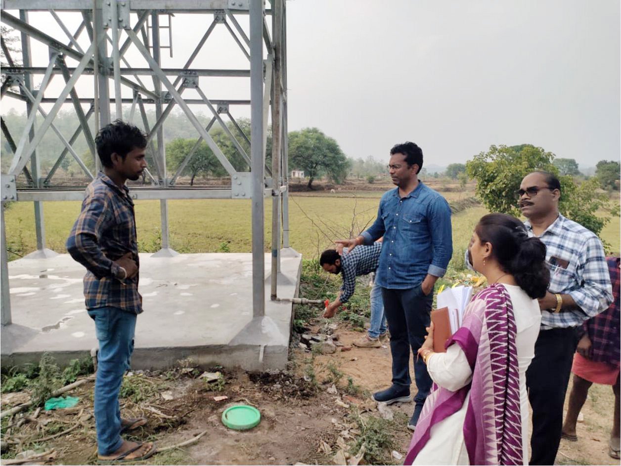 क्रेडा सी.ई.ओ. ने दुर्ग संभाग के सात जिलों में क्रेडा के कार्यों का किया औचक निरीक्षण, अधिकारियों को दिये गुणवत्ता युक्त कार्यों के निर्देश 1 Ph1 1
