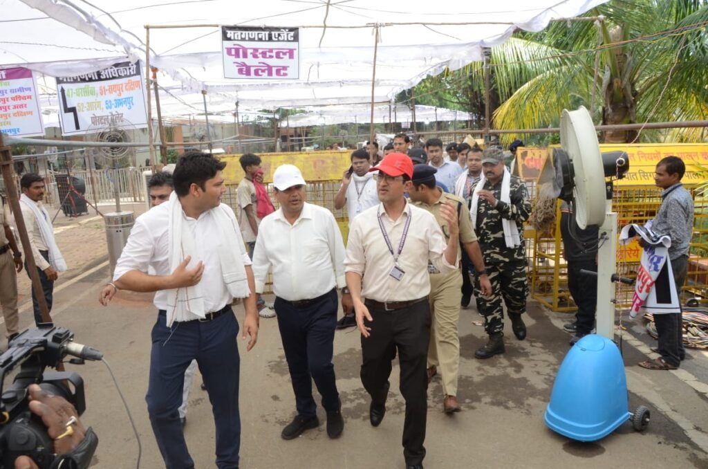 रायपुर जिले के सेजबहार इंजीनियरिंग कॉलेज मे होगी मतगणना : कुल 133 राउंड में होगी मतगणना; प्रत्येक विधानसभा में होंगे 14 टेबल, गर्मी से बचाव के लिए मिष्ट शॉवर, कूलर की व्यवस्था 1 IMG 20240603 WA00261 1024x678 1