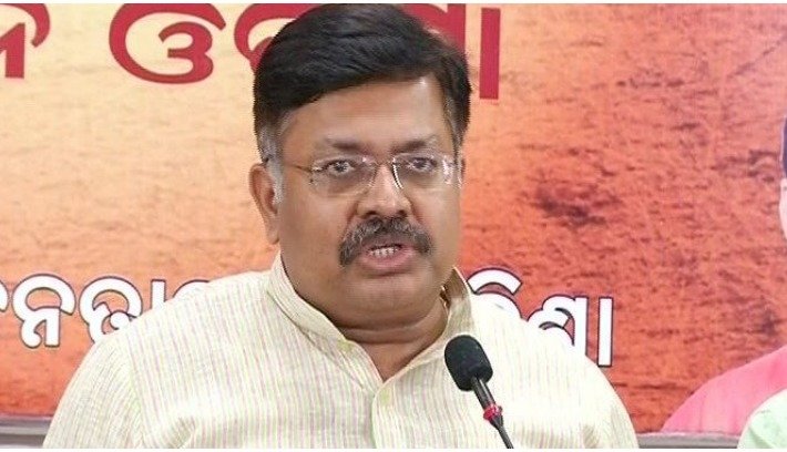 CG : राज्यपाल विश्वभूषण हरिचंदन के विधायक बेटे पृथ्वीराज हरिचंदन मांझी सरकार में बने कैबिनेट मंत्री 1 IMG 20240612 WA0354