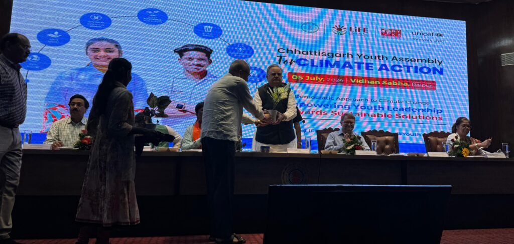 Youth Assembly in Chhattisgarh for Climate Action 6 1000428999