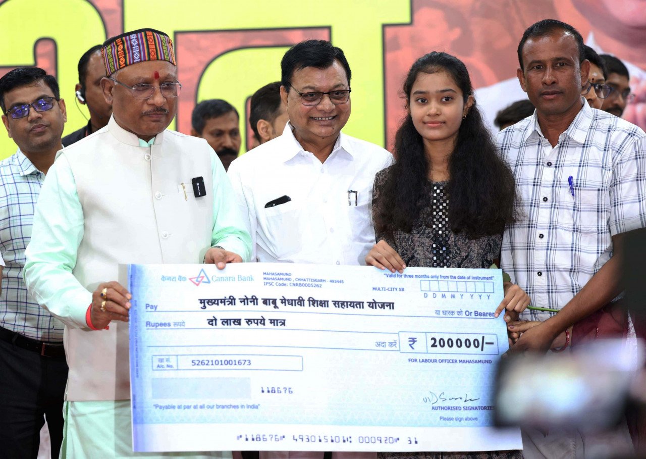 श्रमवीरों के बच्चे अब बनेंगे डॉक्टर, इंजीनियर, वैज्ञानिक और अधिकारी 1 1720093125 4021deb49001bdf24634