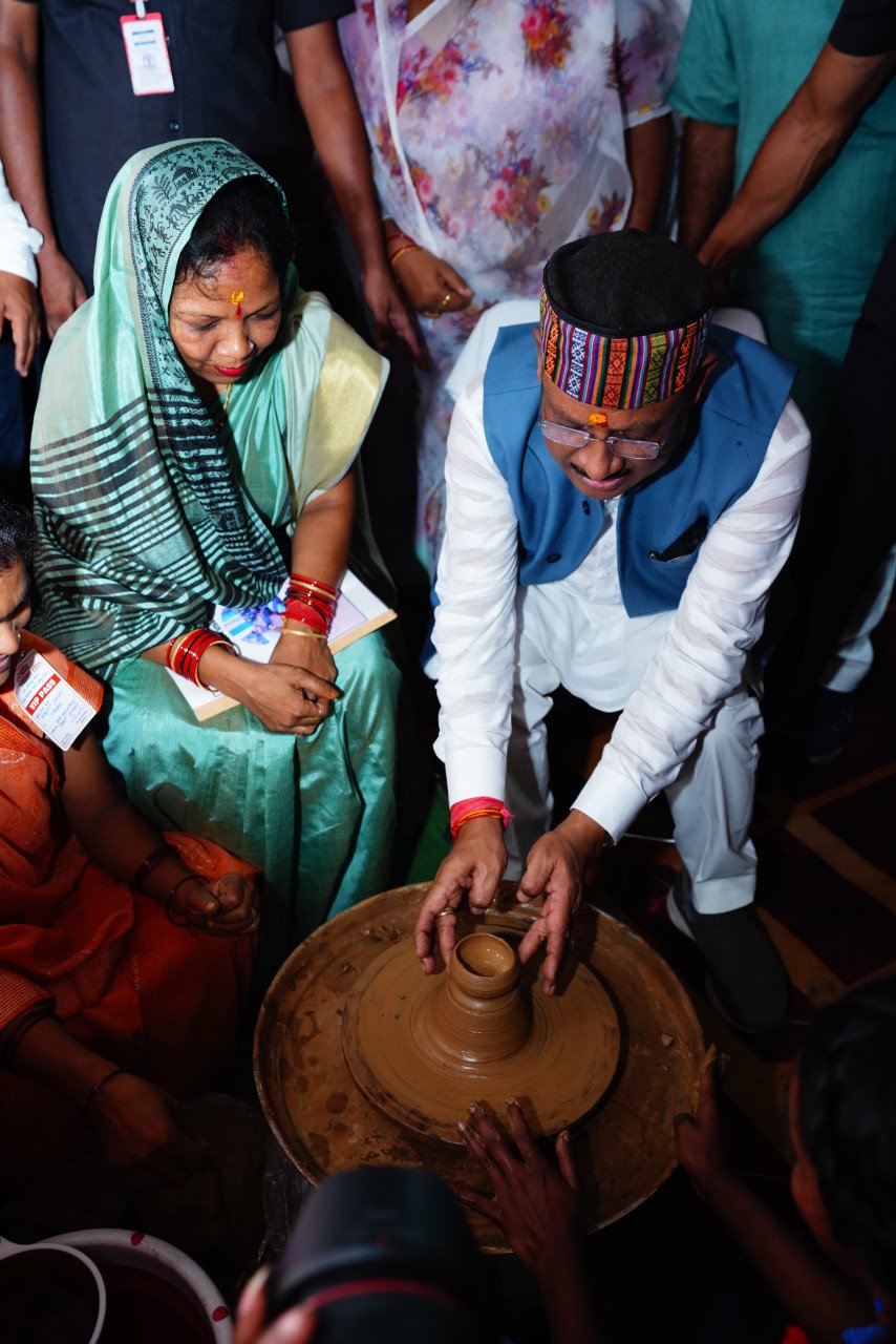 ऐसे ही गढ़ेंगे विकसित छत्तीसगढ़ का रूप.... 1 1720168621 0538d66c565dcb9fea20