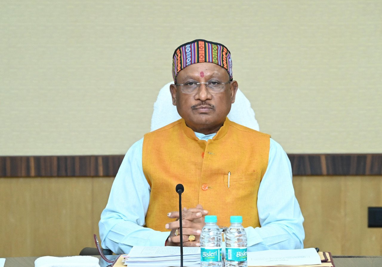 CM विष्णु देव साय कैबिनेट : युवाओ के लिए अच्छी खबर, स्थानीय निवासियों को 5 वर्ष की मिलेगी छूट, साय केबिनेट में लिए गये कई बड़े फैसले 1 1720537226 a741a5859cbad6af6396 1