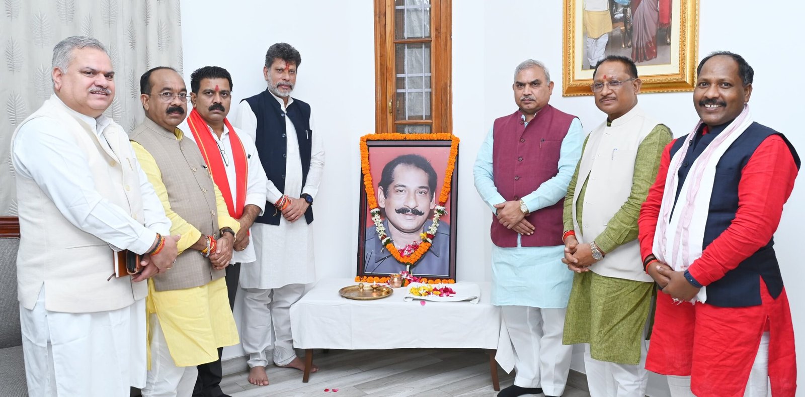 CM विष्णु देव साय ने पूर्व केन्द्रीय मंत्री स्वर्गीय दिलीप सिंह जूदेव की पुण्यतिथि पर उन्हें नमन किया 1 IMG 20240814 WA0032 scaled