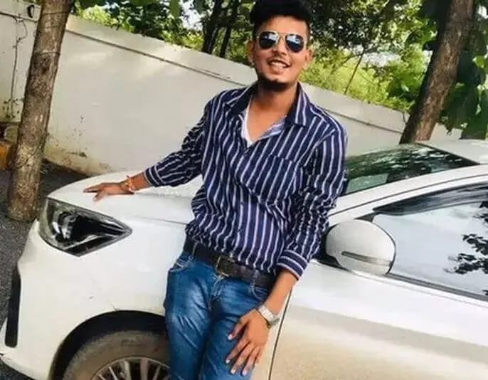 BREAKING : बलौदाबाजार के चर्चित सेक्स रैकेट मामले में मुख्य आरोपी शिरीष पांडे गिरफ्तार, पढ़े पूरी ख़बर... 1 IMG 20240827 WA0006