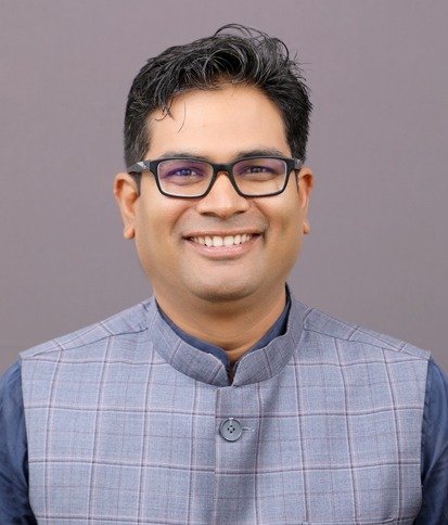 **जीएसटी कंपनसेशन सेस के पुनर्गठन के लिए गठित मंत्रियों के समूह में छत्तीसगढ़ के वित्त मंत्री ओपी चौधरी शामिल, केंद्रीय वित्त राज्य मंत्री पंकज चौधरी की अध्यक्षता में नए कर ढांचे पर होगा विचार** 1 IMG 20240930 WA0031