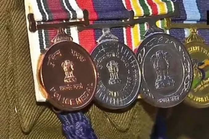 छत्तीसगढ़ के 181 पुलिस अधिकारियों और जवानों को मिलेगा केंद्रीय गृह मंत्री पुलिस पदक, कांकेर नक्सल मुठभेड़ के लिए सबसे अधिक सम्मान 1 images 16 28