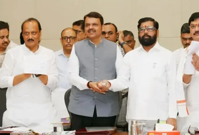 महाराष्ट्र में 29 नवंबर को शपथ ग्रहण, मुख्यमंत्री पद पर असमंजस, फडणवीस और शिंदे दावेदार 1 news image 173260044126 11 2024 11 24 01