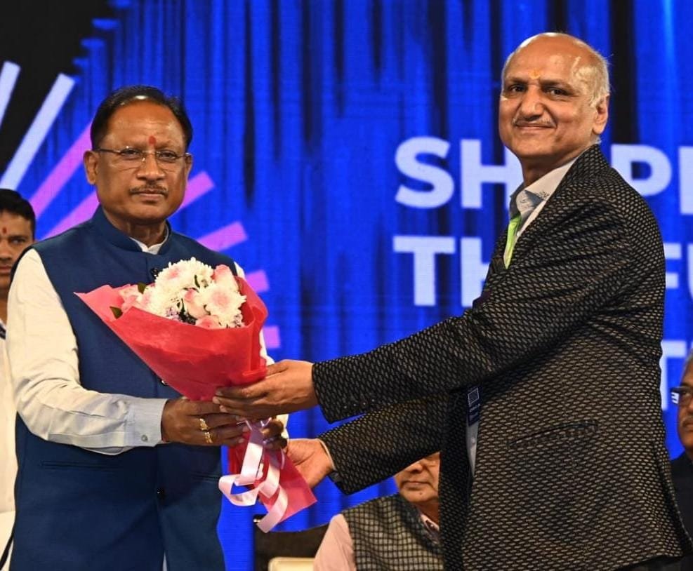 मुख्यमंत्री विष्णु देव साय का दावा: छत्तीसगढ़ बनेगा 2030 तक 300 मिलियन टन स्टील उत्पादन का अहम केंद्र, ऑल इंडिया स्टील कॉनक्लेव 2.0 में साझा की विकास यात्रा की नई दिशा 2 1001152723
