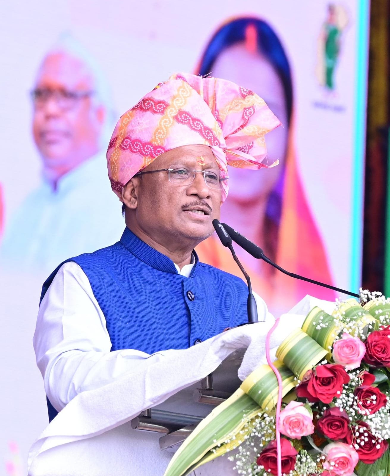 मुख्यमंत्री विष्णुदेव साय का कबीरधाम दौरा आज: बोड़ला में हिन्दू संगम धर्मसभा में लेंगे भाग, हेलीकॉप्टर से करेंगे यात्रा, जानें पूरा कार्यक्रम... 1 IMG 20250114 WA0060