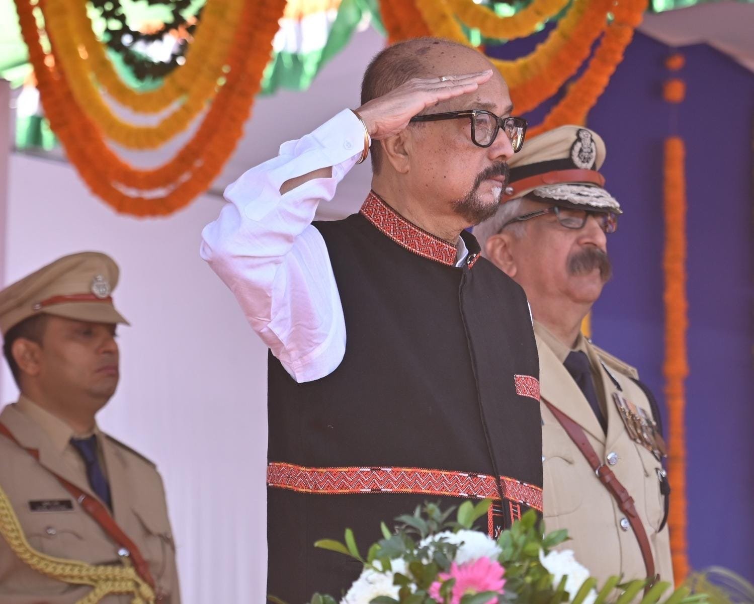 गणतंत्र दिवस 2025: रायपुर में राज्यपाल रमेन डेका ने मार्चपास्ट की सलामी ली, तेलंगाना पुलिस और छत्तीसगढ़ सशस्त्र बल (महिला) ने जीते बेस्ट कंटिजेंट अवॉर्ड 1 IMG 20250126 WA0037