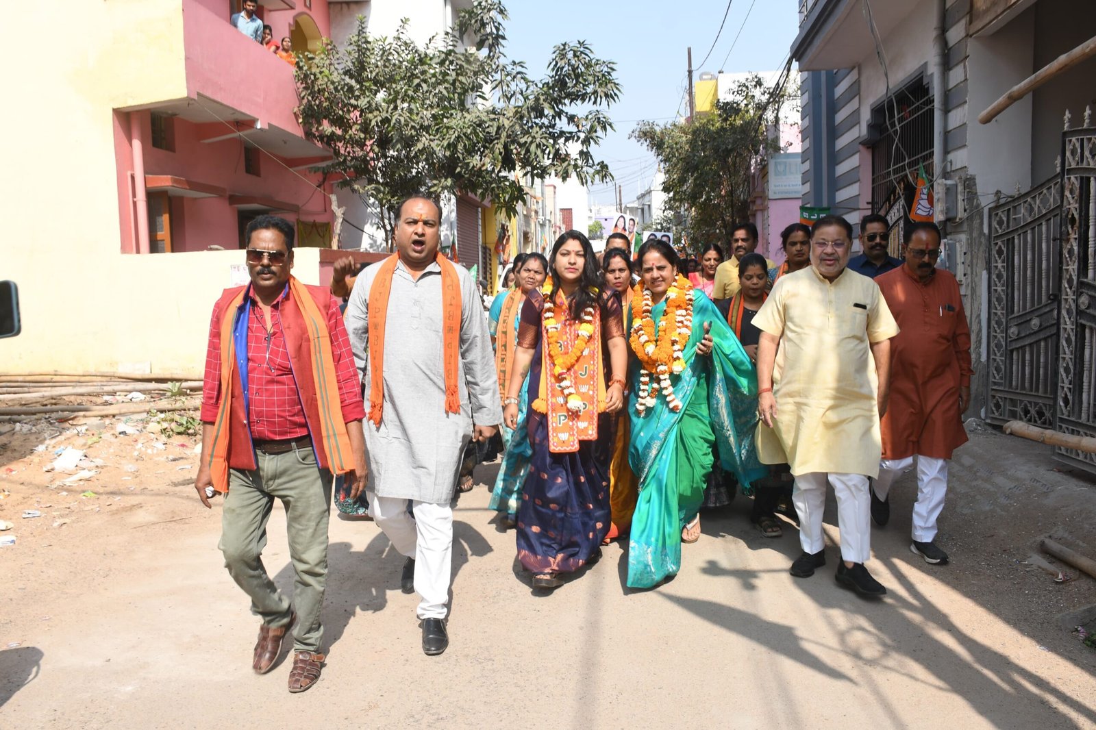 भाजपा पार्षद प्रत्याशी सोनू ममता तिवारी के जनसंपर्क अभियान को मिला जोर: भक्त माता कर्मा वार्ड 67 में महापौर प्रत्याशी मीनल चौबे और विधायक सुनील सोनी ने किया प्रचार, जनता से समर्थन की अपील 1 IMG 20250202 WA0057 scaled