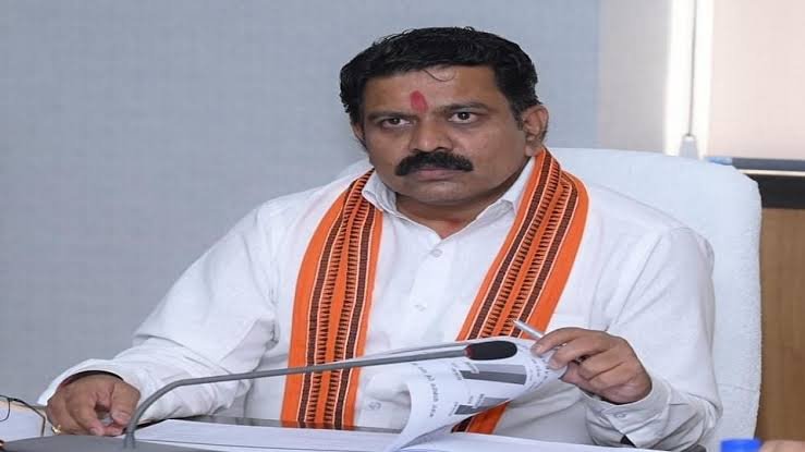बस्तर में नक्सलियों के खिलाफ सुरक्षा बलों की बड़ी कार्रवाई, 18 ढेर: उपमुख्यमंत्री विजय शर्मा बोले – यह जवानों की बहादुरी की जीत, सर्च ऑपरेशन जारी, बस्तर बदल रहा है! 1 images 19 6