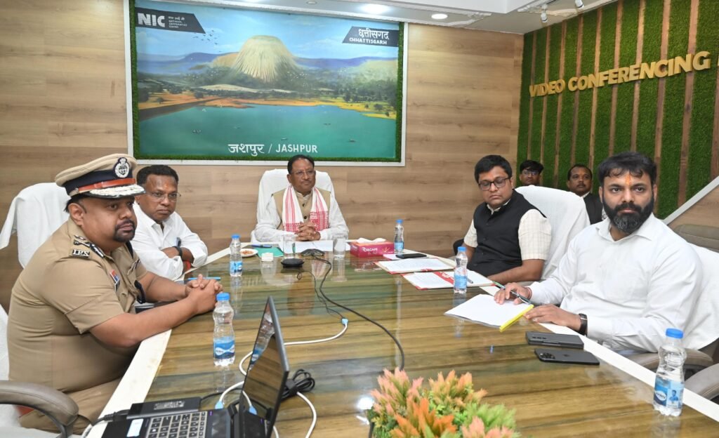छत्तीसगढ़ की नई धमनी बनेगी खरसिया-परमलकसा 5वीं-6वीं रेल लाइन, मिलेगा बंपर रोजगार: रेल मंत्री अश्विनी वैष्णव 4 1001474035