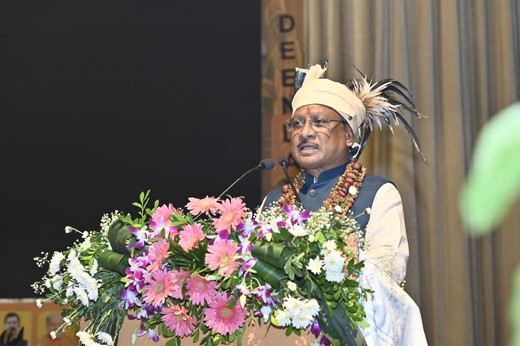 गांवों के ज्ञान से खिलेगी हर्बल समृद्धि : बैगा-गुनिया की विरासत से हर खेत बनेगा औषधीय शक्ति केंद्र, छत्तीसगढ़ उठाएगा आरोग्य क्रांति की मशाल 1 IMG 20250504 WA0012