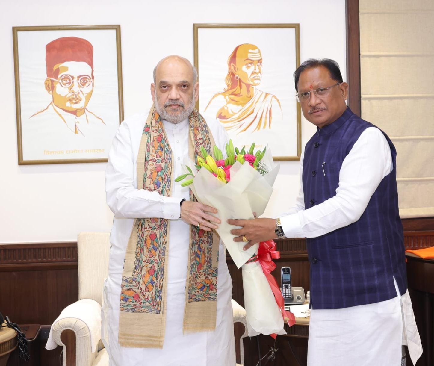 छत्तीसगढ़ के मुख्यमंत्री विष्णुदेव साय ने केंद्रीय गृहमंत्री से की मुलाकात : नक्सल ऑपरेशन की बड़ी उपलब्धियों और बस्तर में विकास की ग्राउंड रिपोर्ट पेश 1 IMG 20250606 WA0021