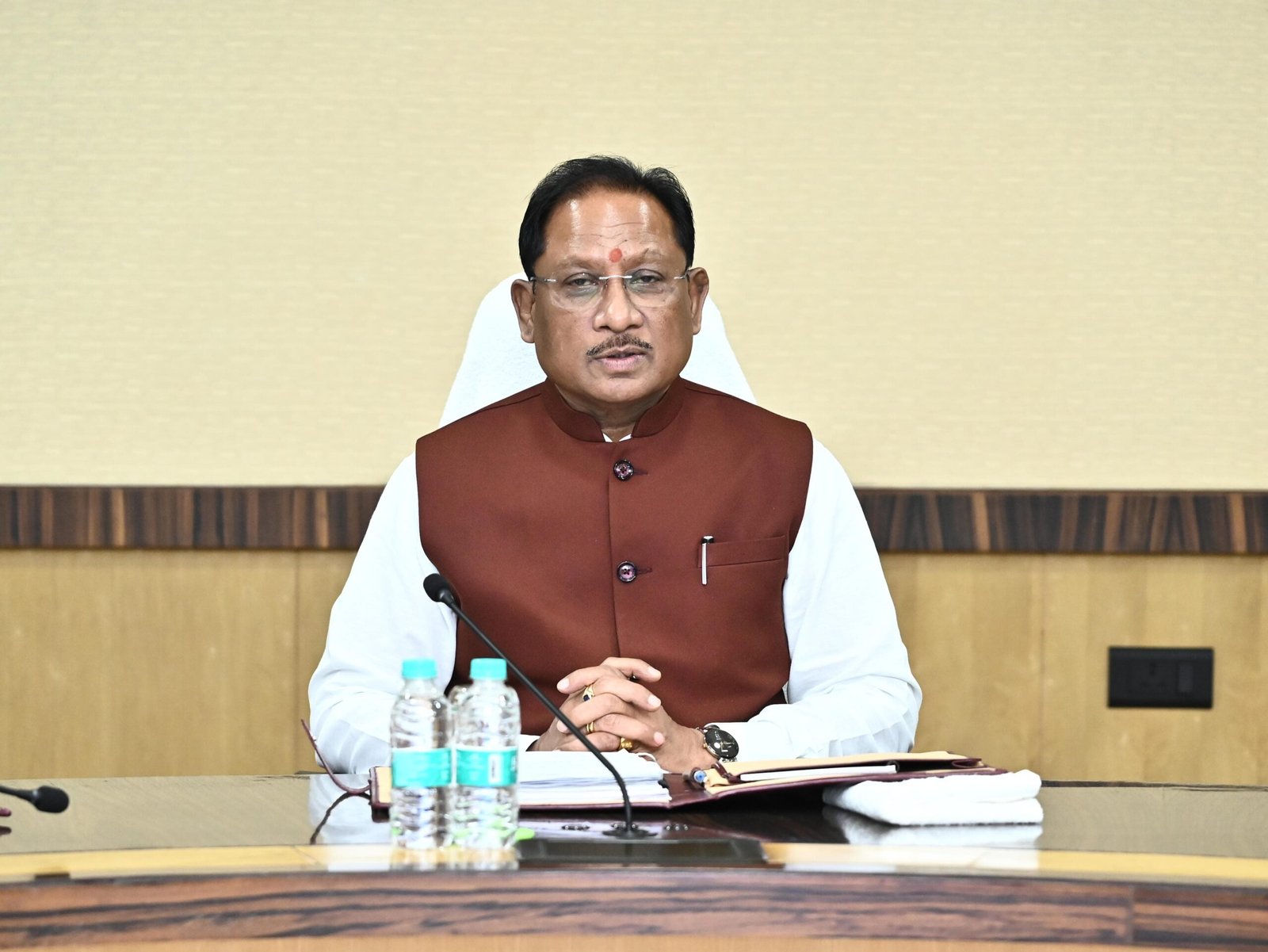 छत्तीसगढ़ कैबिनेट बैठक: आज मिल सकता है नया मुख्य सचिव, मनोज पिंगुआ सबसे आगे 1 IMG 20250630 WA0016 scaled