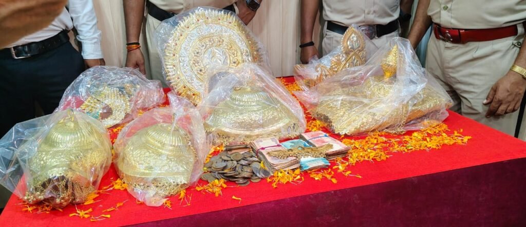 Raigarh Police Cracks Shyam Mandir Theft Case, Six Arrested 2 1002042546