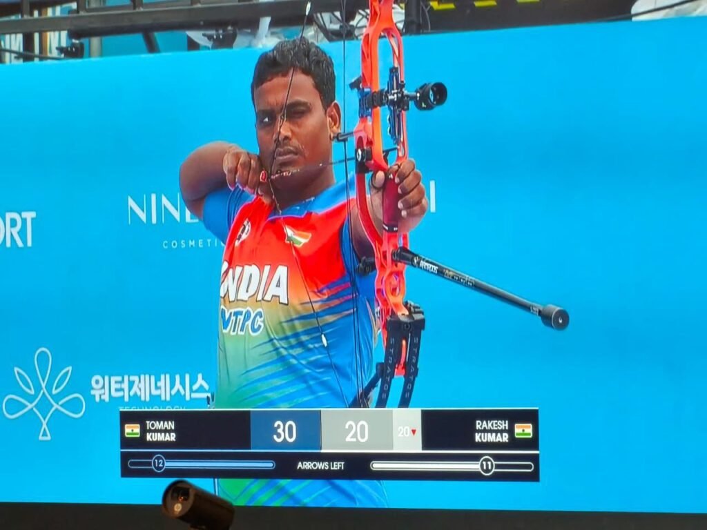 बीजापुर के तीरंदाज तोमन कुमार का कमाल: साउथ कोरिया में जीता गोल्ड और ब्रॉन्ज, छत्तीसगढ़ का नाम किया रोशन 3 1002500870