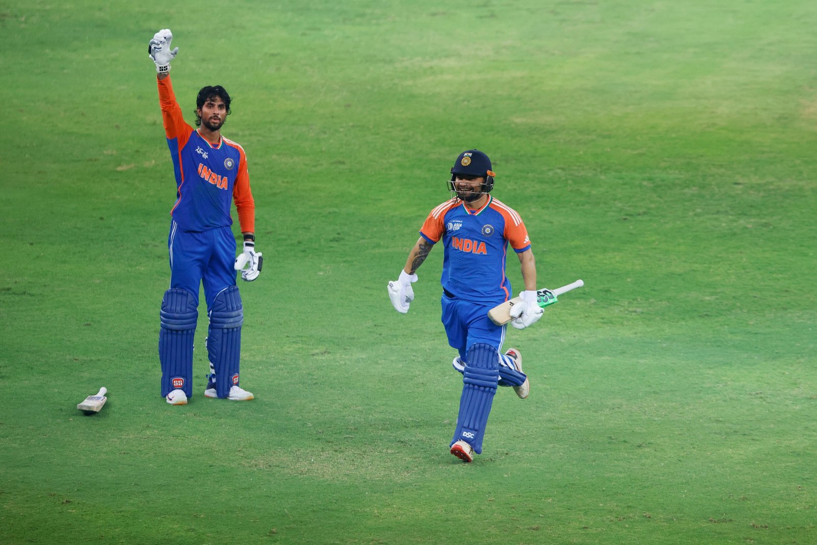 Asia Cup 2025 Final: दुबई में भारत ने पाकिस्तान को हराया, तिलक वर्मा बने हीरो | टीम इंडिया 9वीं बार बनी एशिया कप चैंपियन 1 20250929 062718