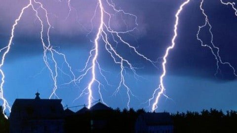 24 dead due to lightning in uttar pradesh 1593879462