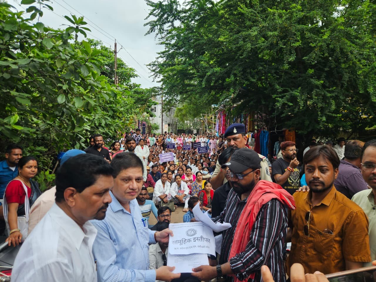 16,000 NHM Employees in Chhattisgarh Resign After 18 Days of Strike; 25 Staff Dismissed 1 IMG 20250904 WA0047