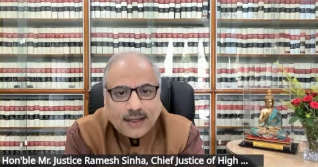 प्रत्येक मामले के पीछे एक मानवीय कहानी होती है संघर्ष की, आशा की, और न्यायपालिका में विश्वास की - मुख्य न्यायाधीश रमेश सिन्हा 1 IMG 20250915 WA0005