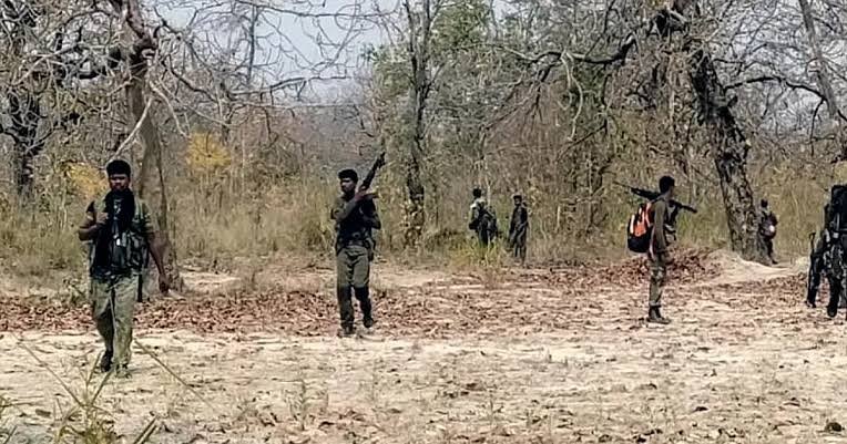 Several Maoists reportedly killed in encounter on Dantewada–Narayanpur border; gunfight underway in Abujhmad forests 1 images 8 16 1