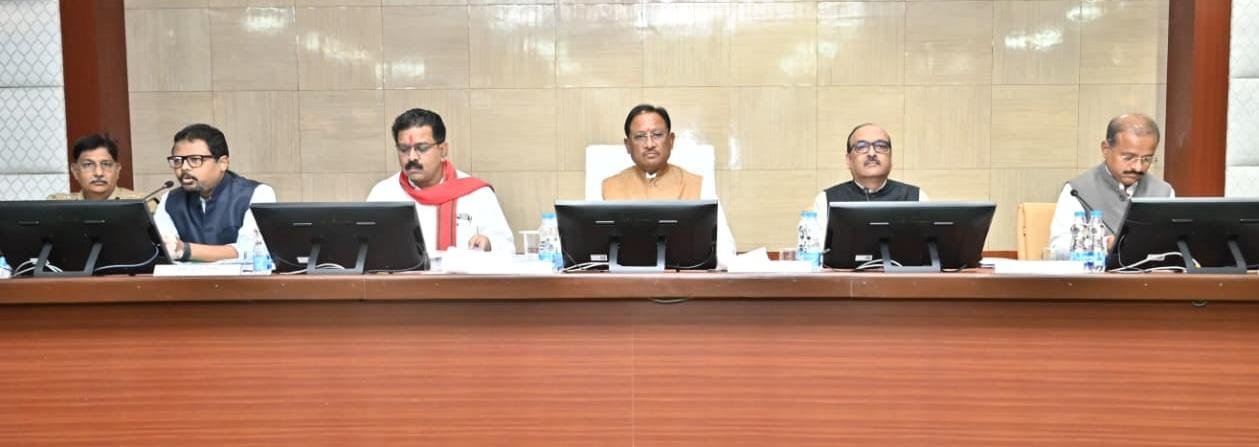 कलेक्टर–एसपी कॉन्फ्रेंस में मुख्यमंत्री विष्णु देव साय के सख्त निर्देश — अपराध, नशाखोरी और साइबर अपराध पर जीरो टॉलरेंस 1 IMG 20251014 WA0007