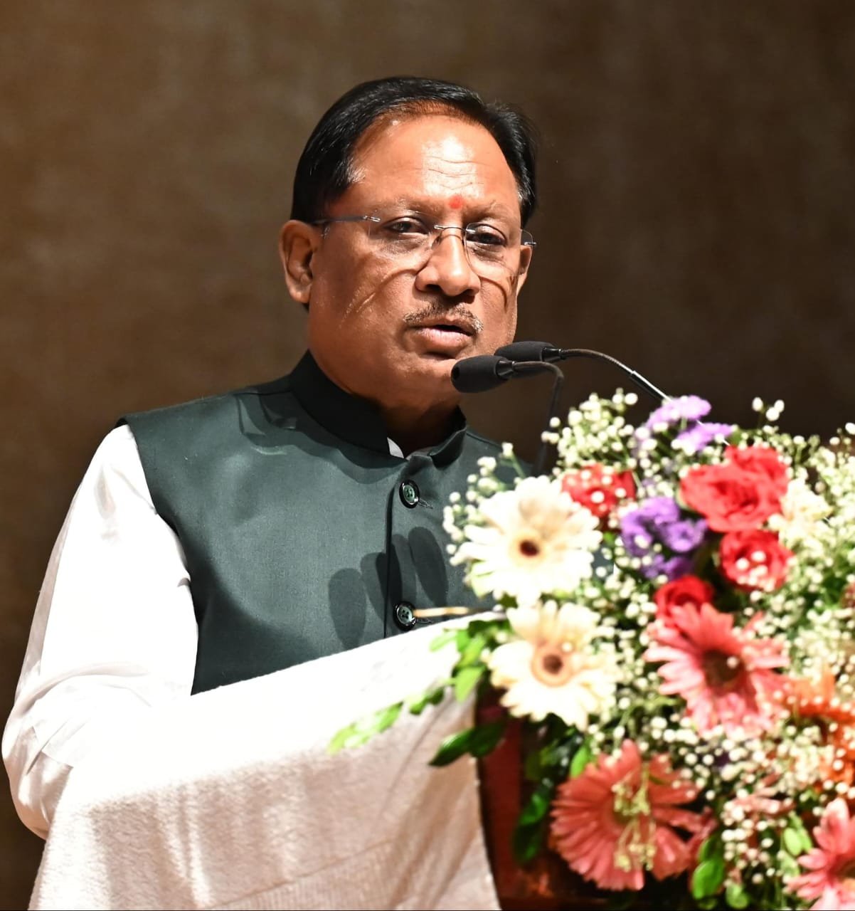 विश्व मानक दिवस: CM विष्णु देव साय ने दिलाई गुणवत्ता शपथ, कहा — “मानक ही राष्ट्र निर्माण की रीढ़, गुणवत्ता बने हर भारतीय का संस्कार” 1 IMG 20251014 WA0026