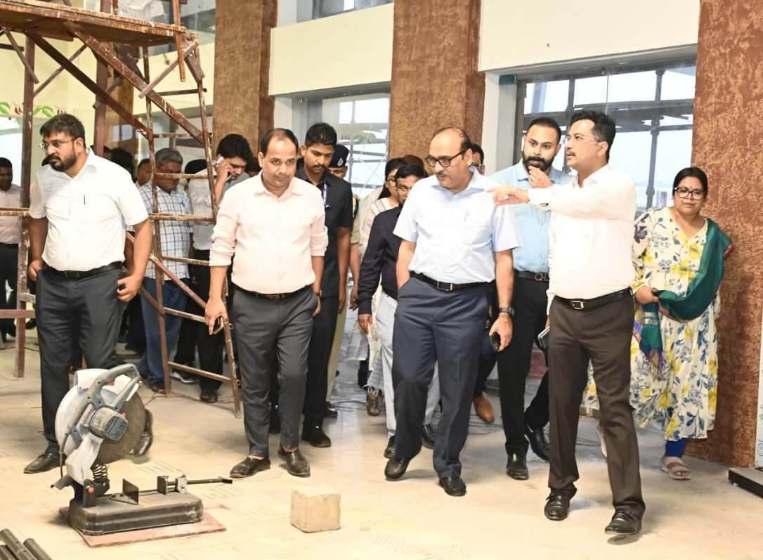नवा रायपुर में देश का पहला डिजिटल आदिवासी संग्रहालय तैयार, राज्योत्सव पर पीएम मोदी करेंगे उद्घाटन — अंग्रेजी हुकूमत काल के 14 विद्रोहों की वीरता की झलक दिखेगी गैलरियों में 1 image 2025 10 14T213858.648