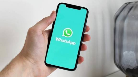 अब WhatsApp में स्टोरेज की नहीं होगी परेशानी, कंपनी ला रही आसान तरीका – सिर्फ एक क्लिक में साफ होगा फोन 1 images 16