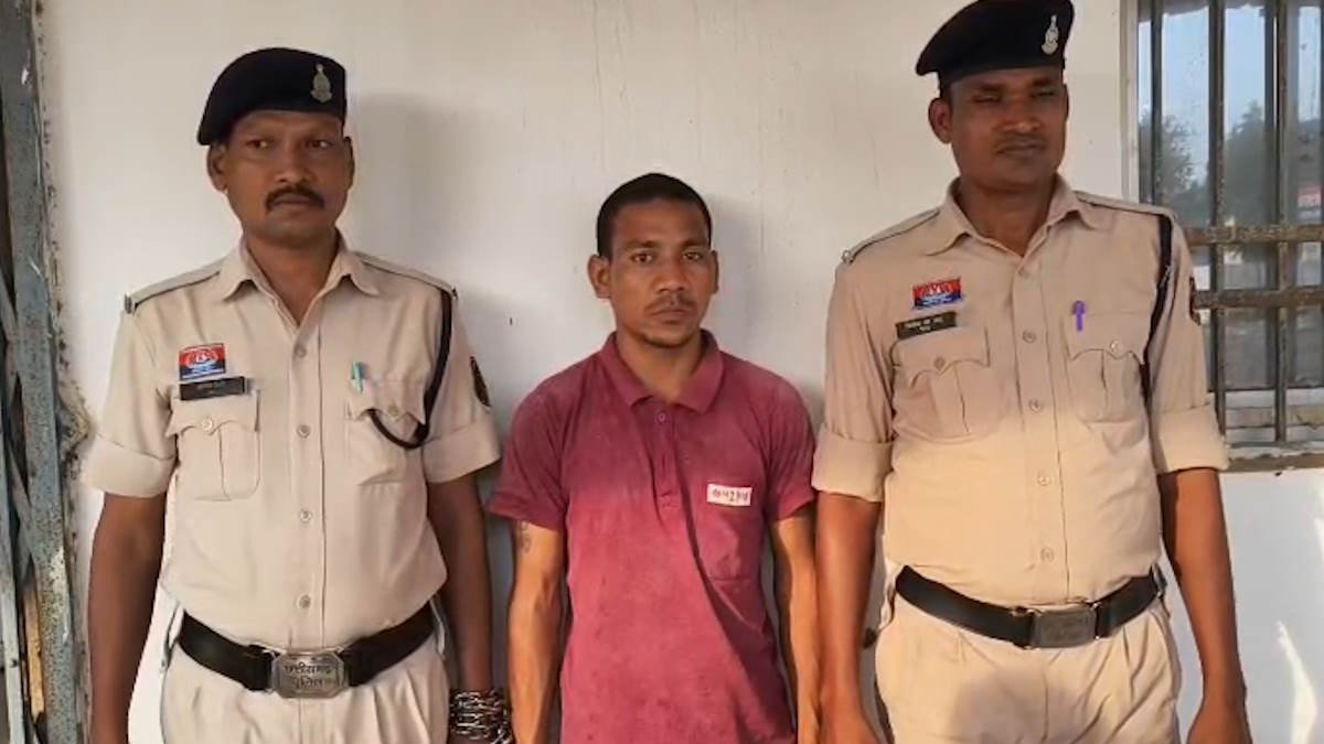 चरौटी हत्याकांड का खुलासा… सनकी युवक ने साथ रहने से इंकार पर की तेजस्विनी की हत्या, लाश को जलाया 1 murder 011234