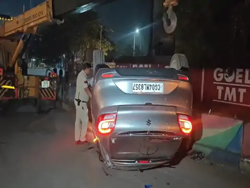 VIP रोड पर हिट एंड रन: ड्रिंक एंड ड्राइव चेकिंग से बचने में ट्रैफिक पुलिसकर्मी को मारी टक्कर, कार पलटने से एक युवक घायल 1 screenshot 2025 10 16 114237 1760599230