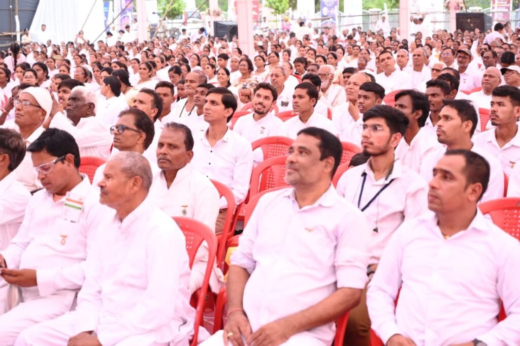 PM Modi: "With the mantra of Chhattisgarh’s development lies the nation’s progress, we are moving towards a developed India" 3 1002718836