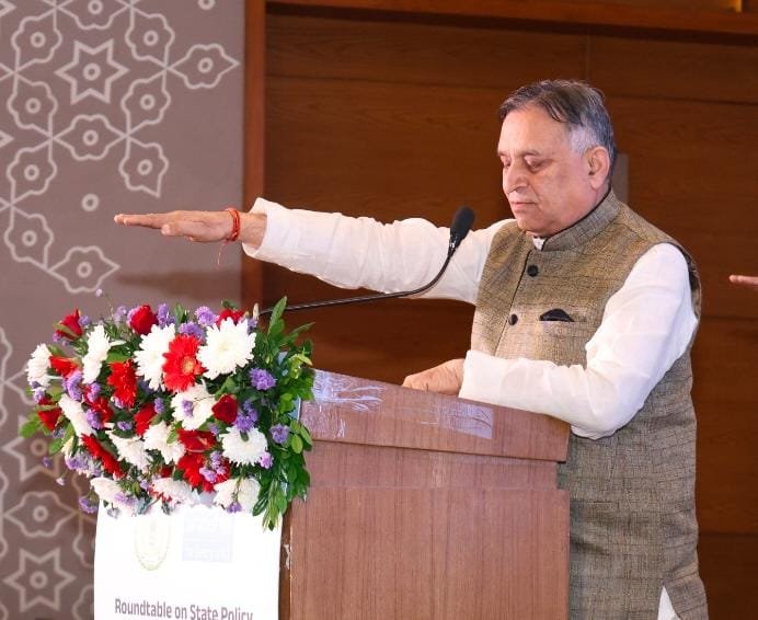 छत्तीसगढ़ में नशामुक्त भारत अभियान की गूंज: 19,958 स्थलों पर 6.70 लाख लोगों ने ली नशामुक्ति की शपथ 1 1002839068