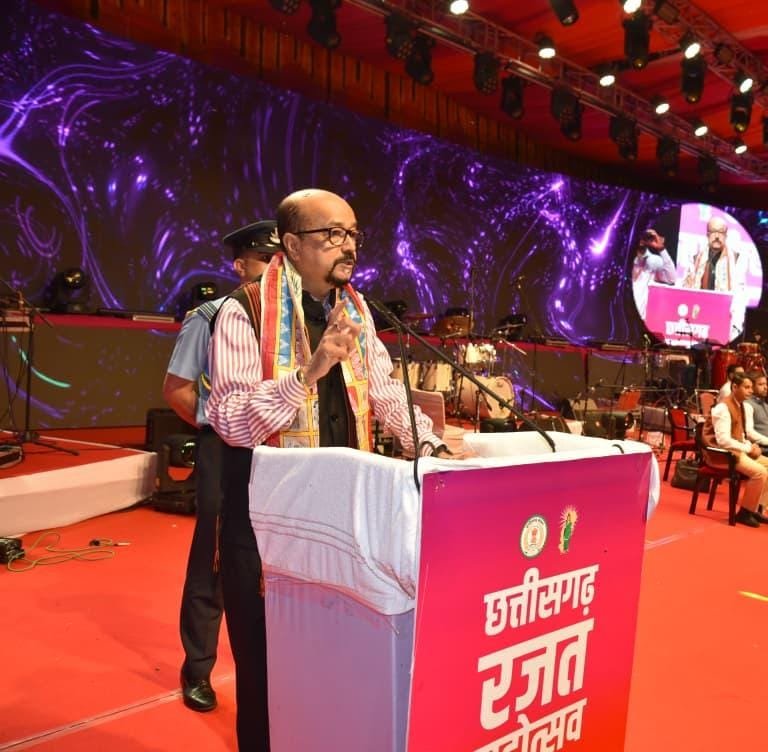 छत्तीसगढ़ के 25 साल पूरे: राज्यपाल रमेन डेका बोले – यह गर्व और नए संकल्प का अवसर, नक्सलमुक्त छत्तीसगढ़ की दिशा में तेजी से बढ़ रहा राज्य 1 IMG 20251103 WA0004