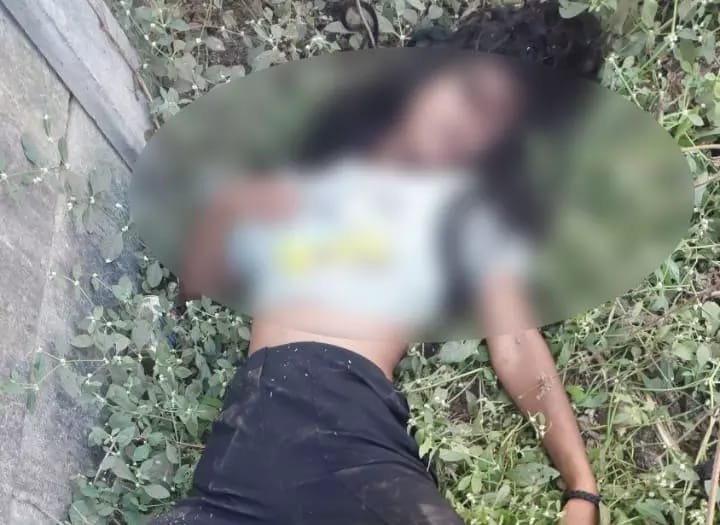 रायपुर BREAKING : अमलीडीह में पुलिस कॉलोनी के पास युवती की लाश मिली, हत्या की आशंका से हड़कंप 1 IMG 20251122 WA0031