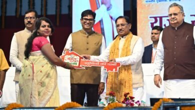 2060 करोड़ के आवास प्रोजेक्ट लॉन्च : CM साय ने 55 नई योजनाओं का किया शुभारंभ, 3 दिन का भव्य आवास मेला शुरू 5 IMG 20251123 WA0059