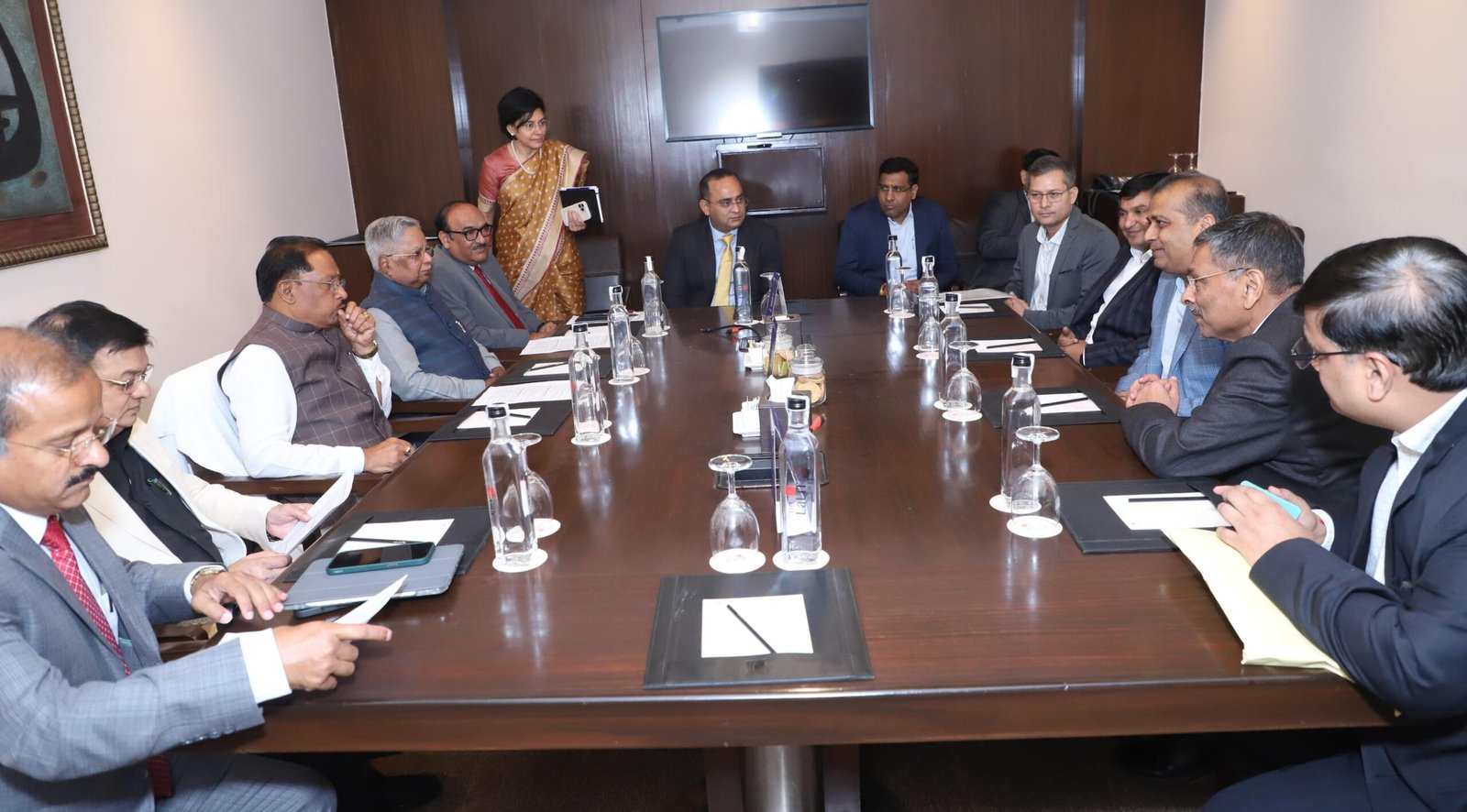 एपीएल अपोलो का बड़ा ऐलान: छत्तीसगढ़ में 1200 करोड़ का निवेश, बनेगा 100 बिस्तरों का चैरिटी अस्पताल 1 IMG 20251125 WA0054 scaled