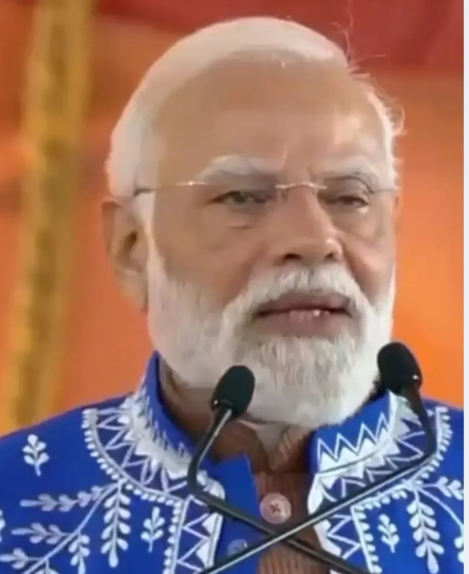 प्रधानमंत्री नरेंद्र मोदी ने गुजरात में की मुख्यमंत्री विष्णु देव साय की जमकर तारीफ 1 IMG 20251116 185557