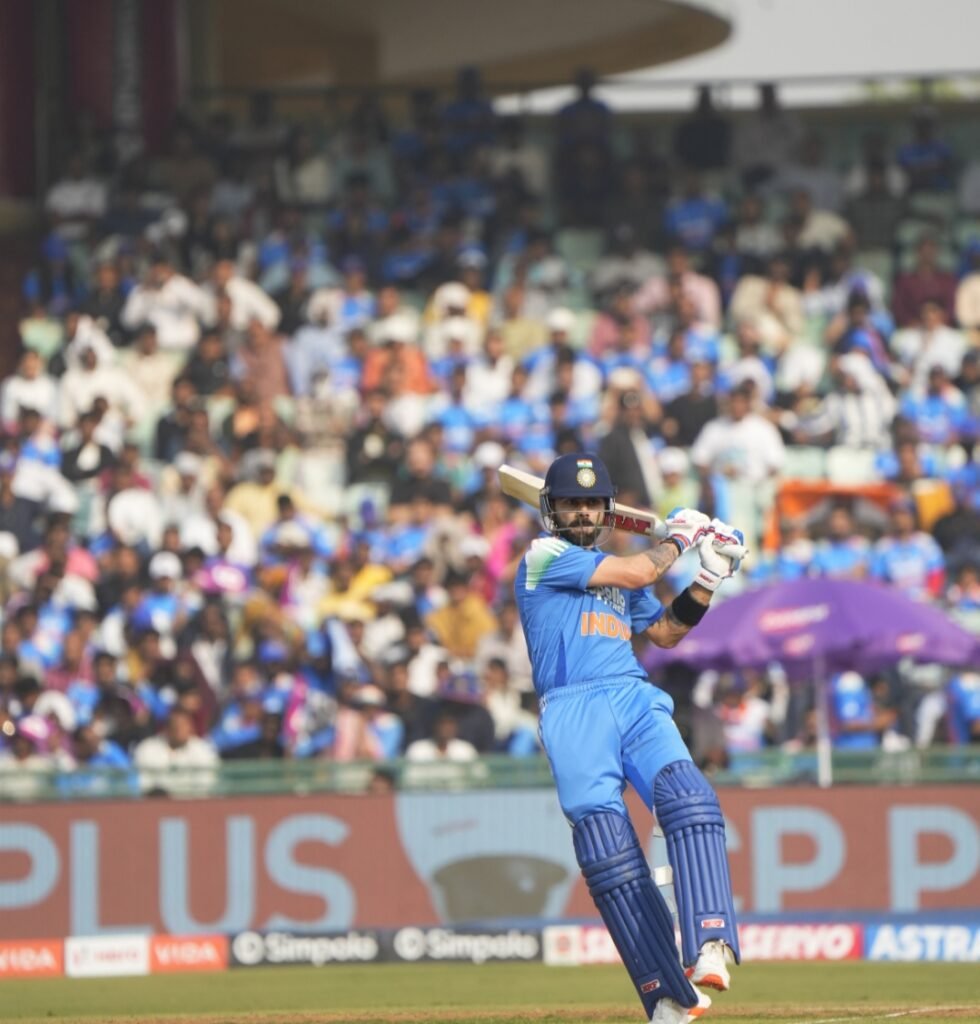 India Lose Raipur ODI in Final-Over Thriller; Fan Breaches Ground as Traffic Snarls Grip Naya Raipur 2 1002929949