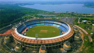 Raipur ODI Update: टीम इंडिया–साउथ अफ्रीका आज पहुंचेंगी, टिकट खरीद में अफरा-तफरी और ब्लैक में दो हिरासत में 3 2025 11image 16 16 4988478282 ll