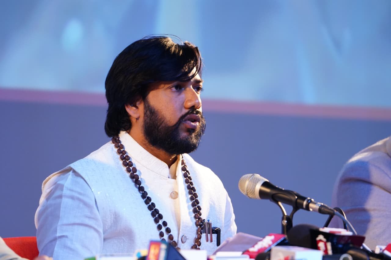 CG के युवाओं के लिए खुला सुनहरा भविष्य का रास्ता : IIT मॉडल पर इंस्टीट्यूट ऑफ टेक्नोलॉजी, स्टार्टअप हब, 20% बढ़े एडमिशन, 22.53 करोड़ की ब्याज राहत और हजारों को रोजगार – गुरु खुशवंत साहेब का बड़ा ऐलान 1 IMG 20251224 WA0034