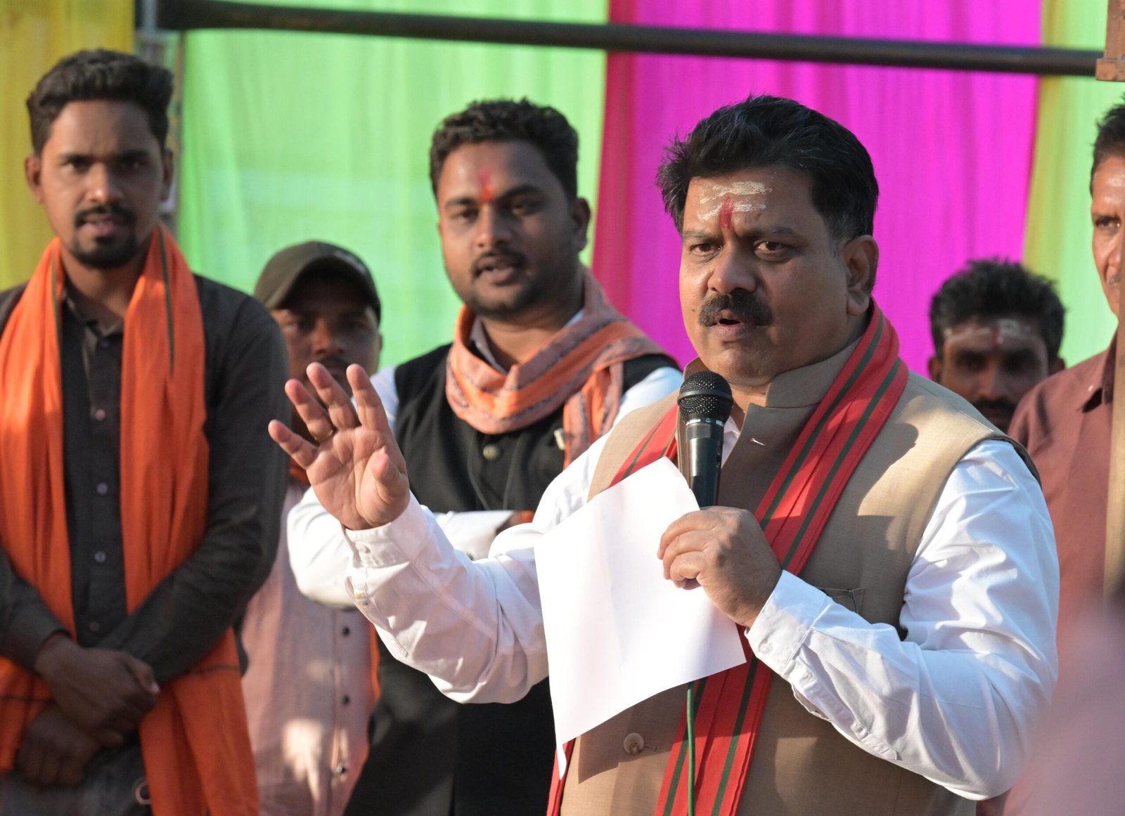 उप मुख्यमंत्री विजय शर्मा ने 5.74 करोड़ के सड़क कार्यों का किया भूमिपूजन, कवर्धा के ग्रामीण इलाकों को मिली बड़ी सौगात 1 IMG 20251229 WA0055 scaled