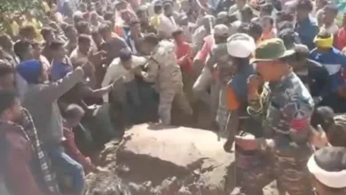 image editor output image 905851153 1765975189730