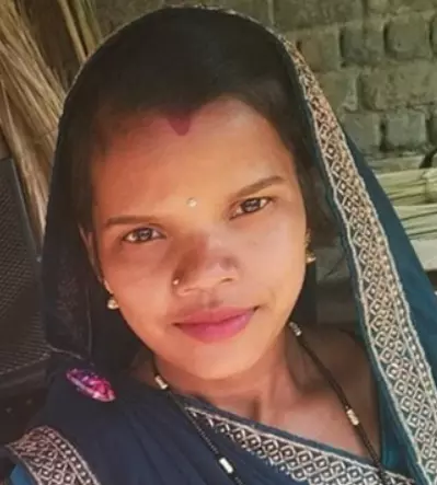 कोरबा में दर्दनाक हादसा: घर के आंगन में कोबरा ने 8 माह की गर्भवती महिला को डसा, मां-बच्चे दोनों की मौत 1 5129822 untitled 12 copy